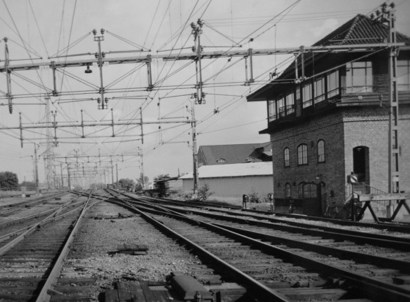 Ställverkshuset och utfarten söderut